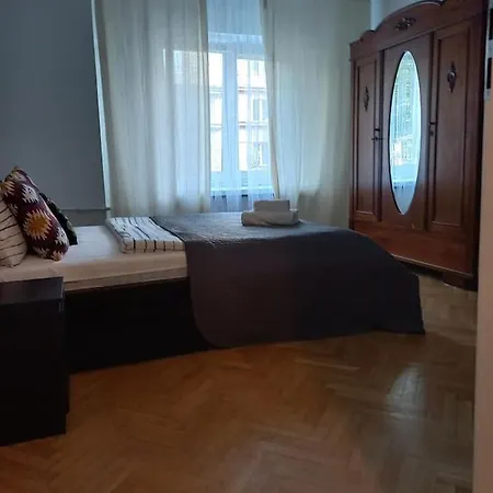 Lejlighed - Mi Andersa Warszawa